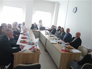 Aksaray Üniversitesi Diş Hekimliği Fakültesi Danışma Kurulu Toplantısı Gerçekleştirildi