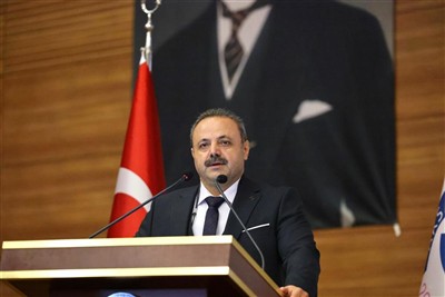 Diş Hekimliği Fakültesi Öğrencileri Kariyer ve İstihdam Günü’ne Katıldı
